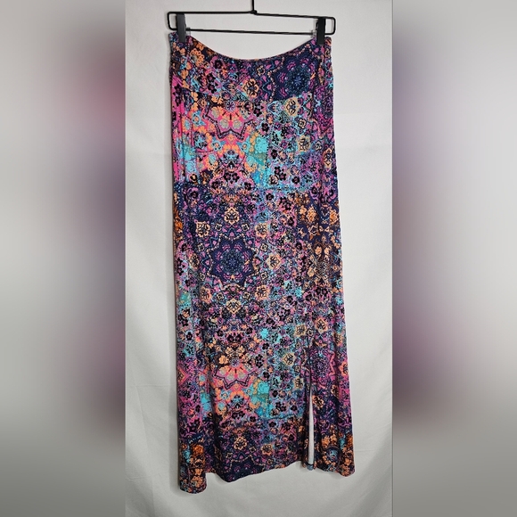 EUC Artisan NY Mandala Geometric Design Long Maxi Skirt Turquoise Blue Pink M - Picture 1 of 6